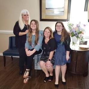 Meet your Posher, Diana